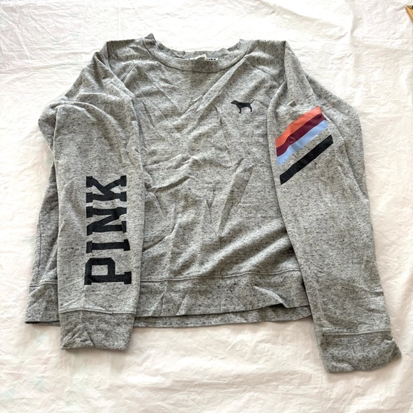 NWOT PINK Victoria’s Secret Heather Gray Sweatshirt logo Stripe Sleeve SZ M - Picture 11 of 12